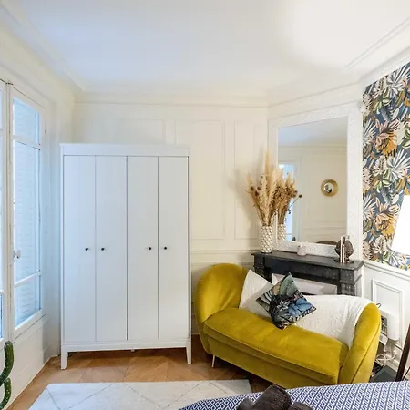 Chic Et Cosy Paris Apartment Exterior photo
